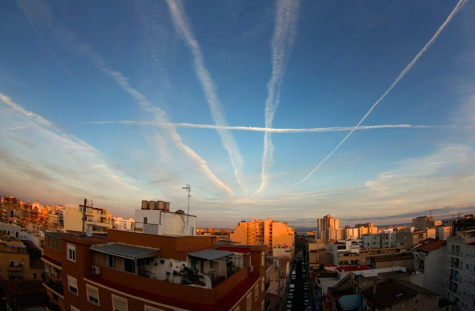 Chemtrails Littering the Sky With Chemicals Chemtrails Littering the Sky With Chemicals